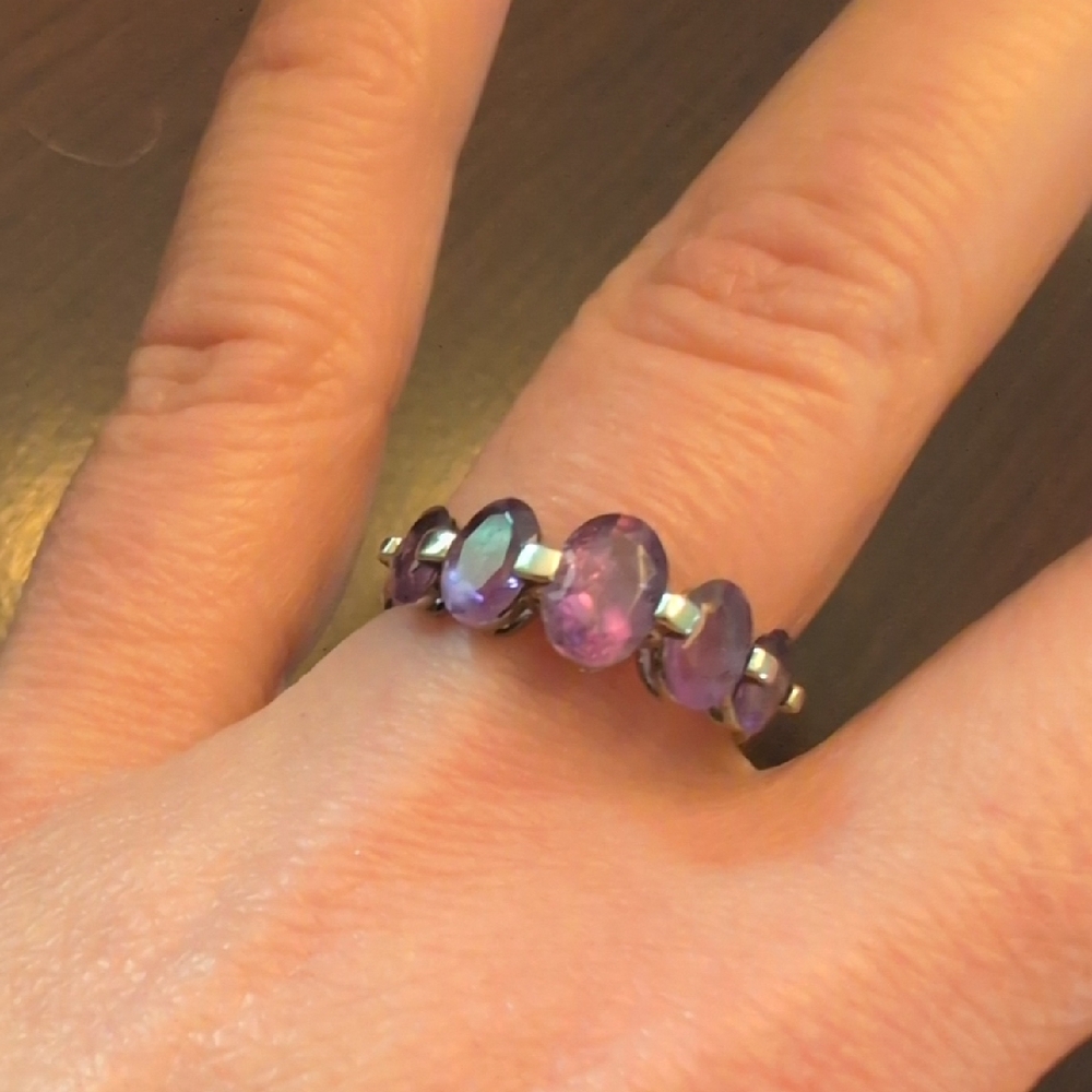 Purple Gemstone 925 Sterling Band Ring - Women's Fashion Ring